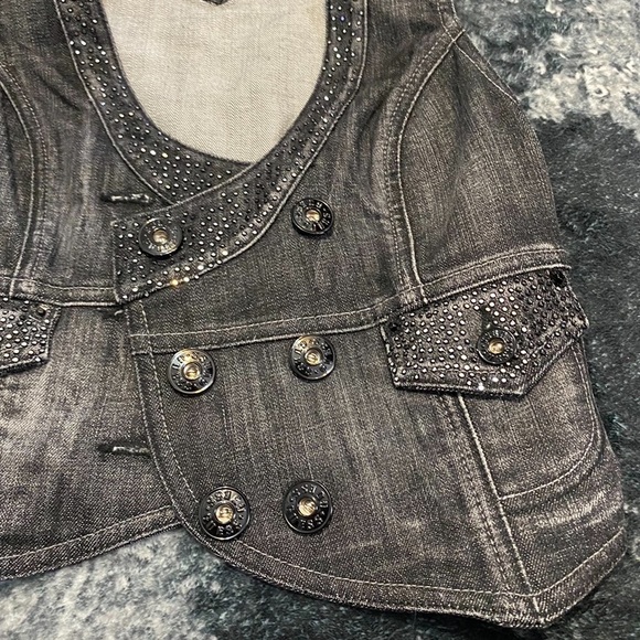 🔻SALE🔻GUESS🔹NEW CONDITION - Picture 10 of 14